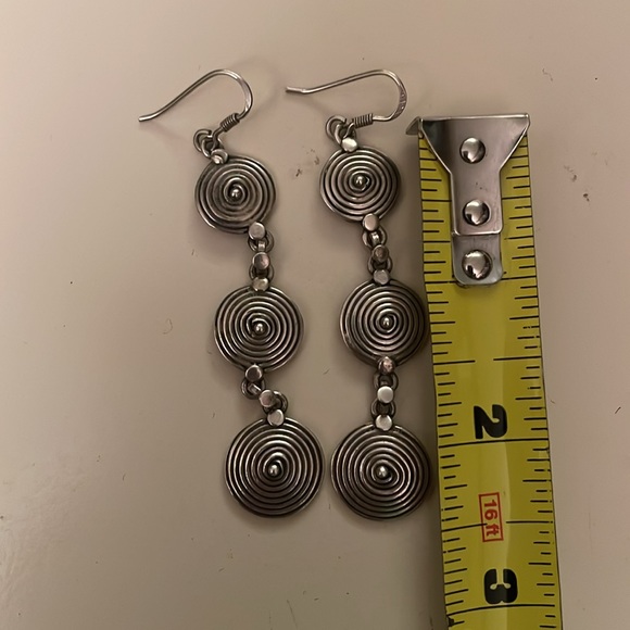 Triple, 925 silver sections, 2” drop from bottom of hook. - Picture 3 of 3